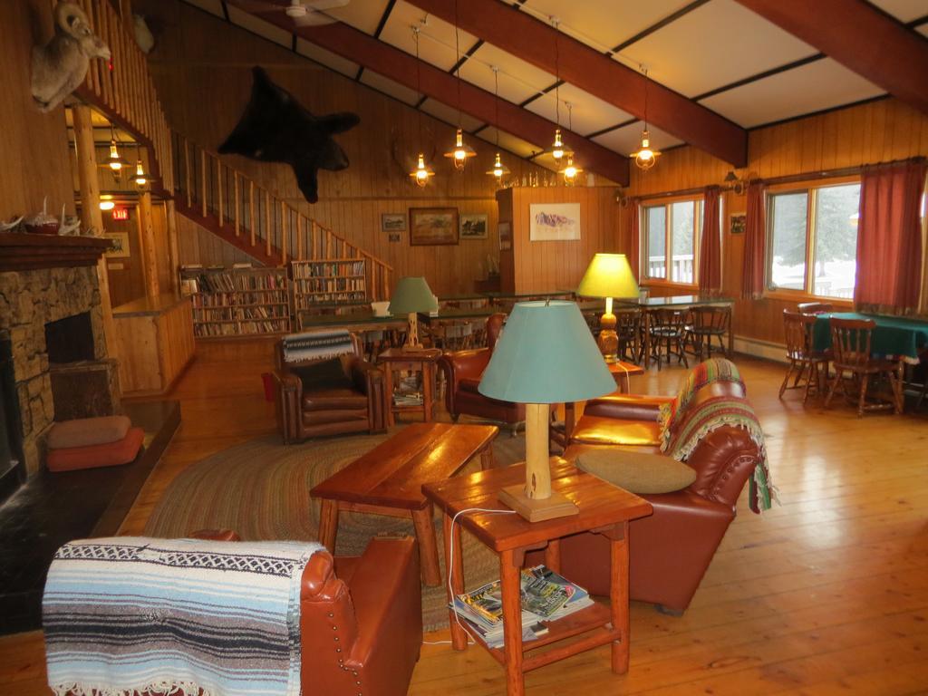 Black Cat Guest Ranch Brule Mines Εξωτερικό φωτογραφία